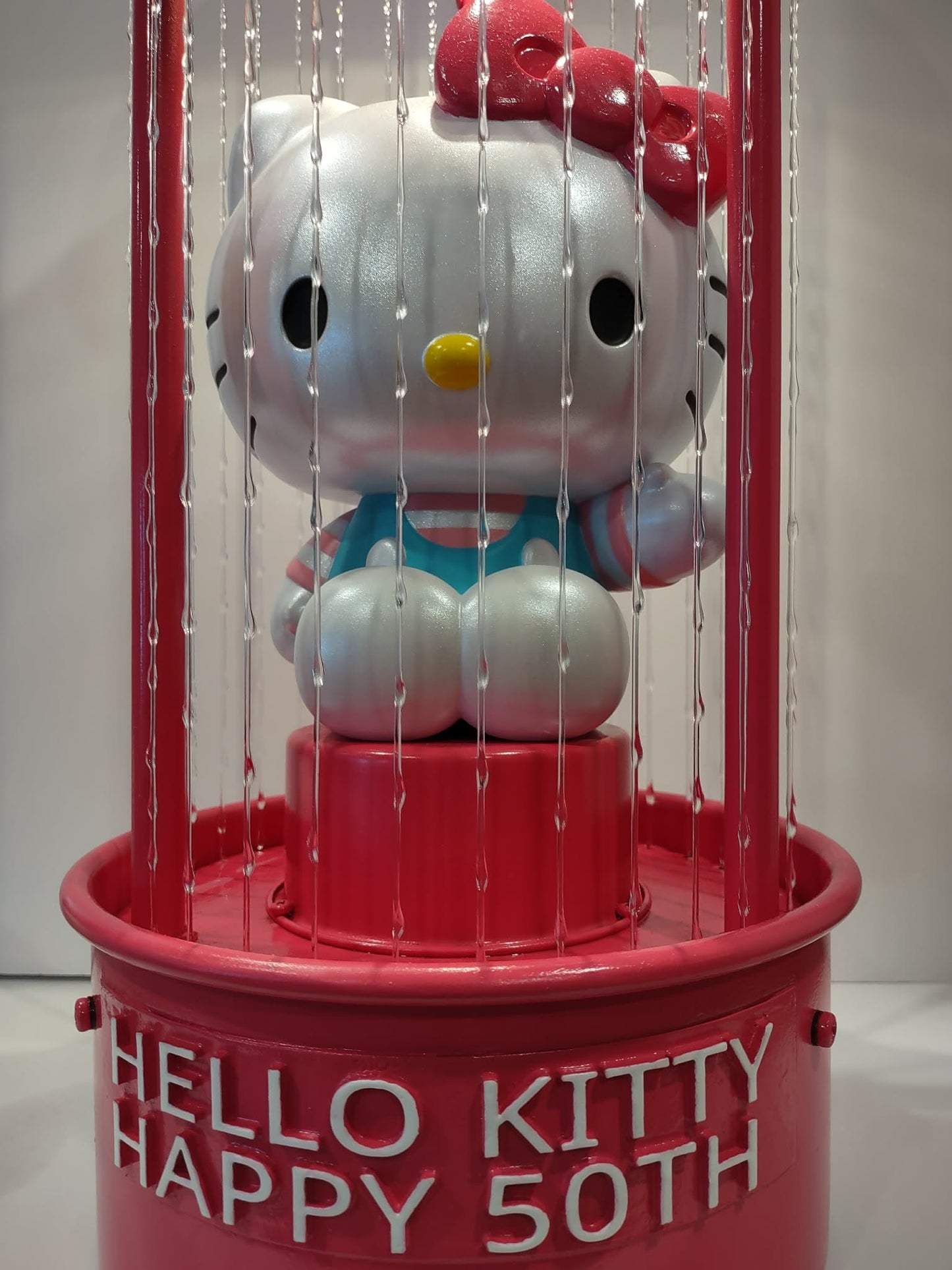 Hello Kitty Rain Oil Lamp